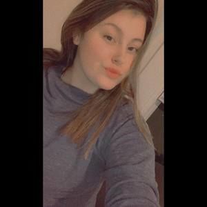 Meet your Posher, Karissa